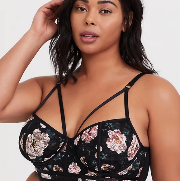 torrid Other - Torrid size 2 or 2X floral bralette bra